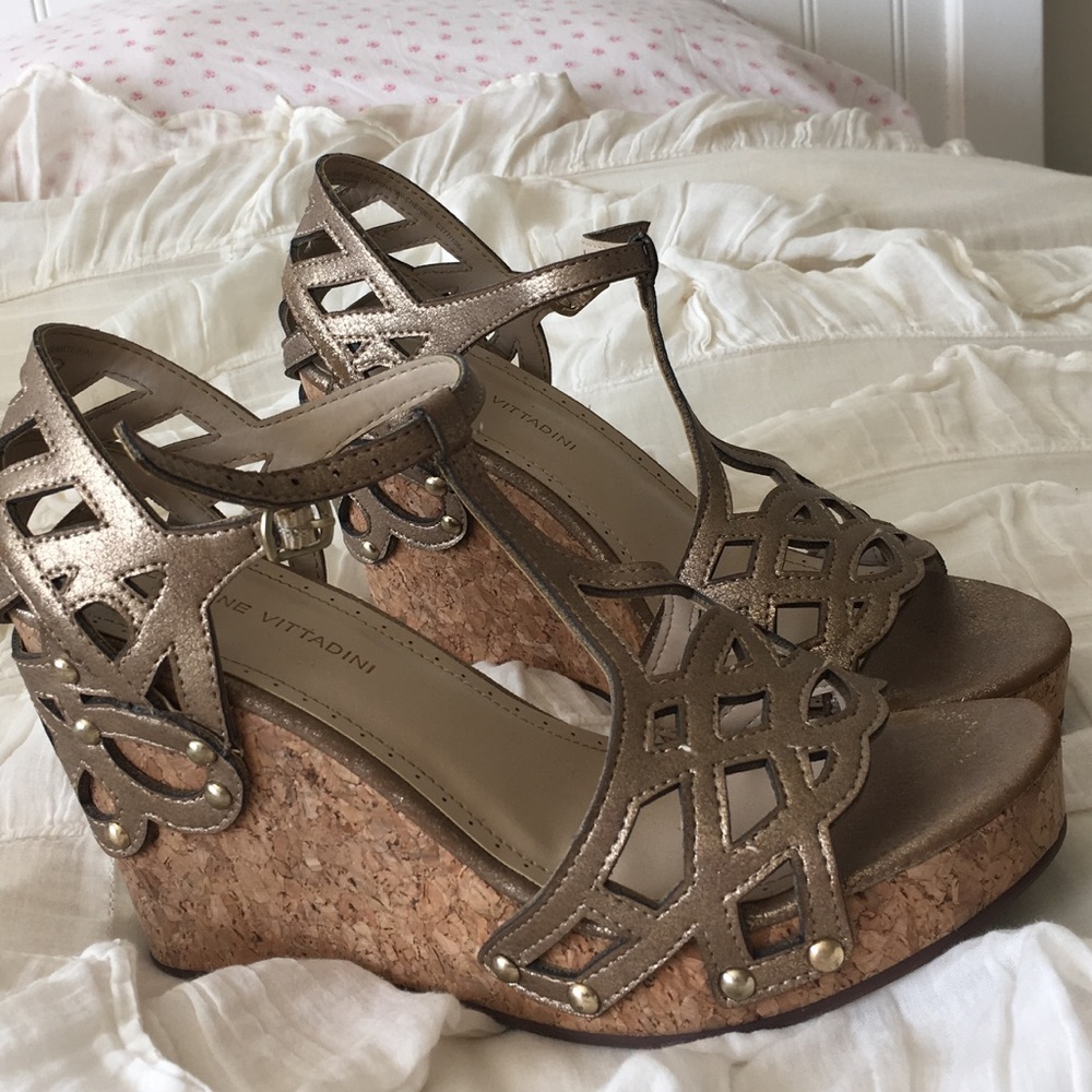 Woman's wedges 7.5